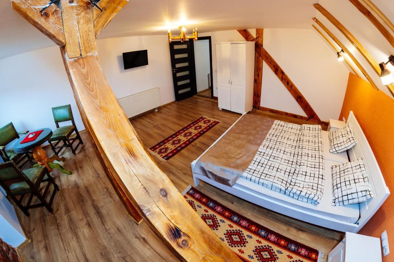 Casa Moldo Appartement Sighişoara Buitenkant foto